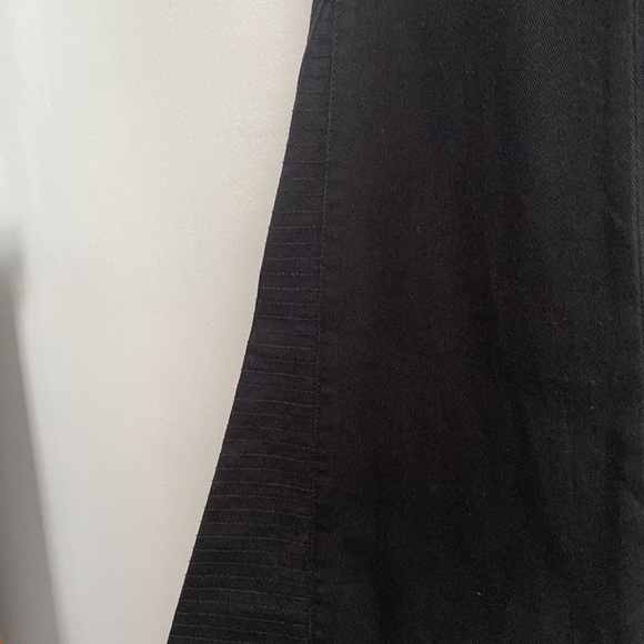 NEW Elizabeth and James Black Bell Bottom jeans - Picture 5 of 7